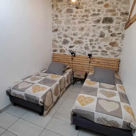 Les Coccinelles Villa Adilly Exterior photo